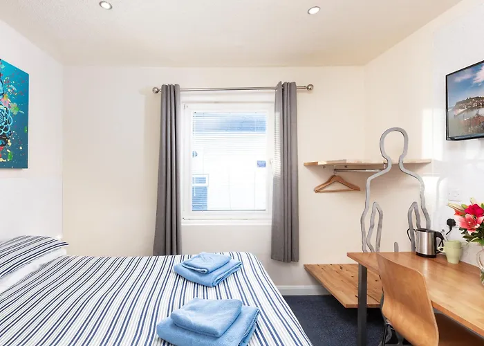 ゲストハウス House