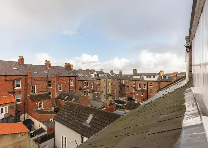 House ゲストハウス 3*