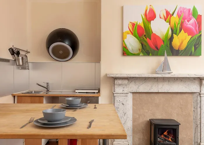 ゲストハウス House